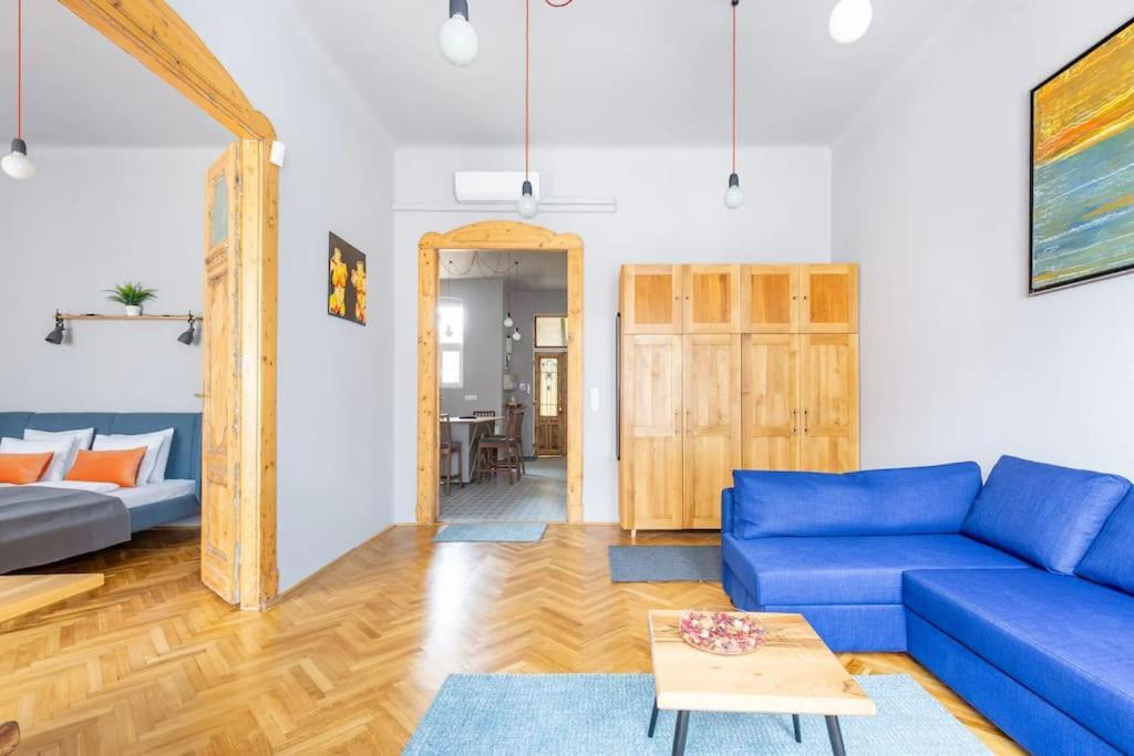 Elegant And Modern In The City Centre Budapest Exterior foto